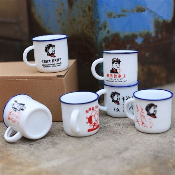 Großhandel 6 Stück chinesische Retro-Keramik hochweißes Porzellan nostalgische klassische Mini-Tasse T200506