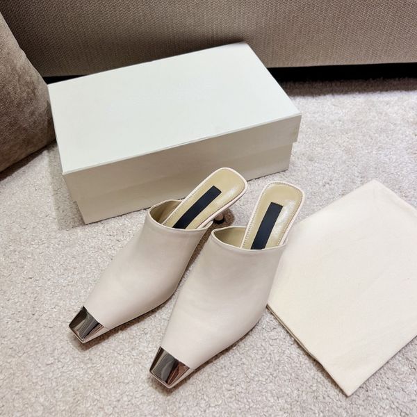 

design new fashion ladies leather metal toe small square head cat with sandals and half-trailer, Black