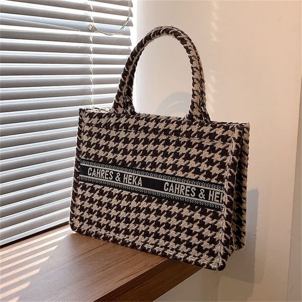

foreign style woolen women's version simple single fashion thousand diagonal cross purses outlet online
