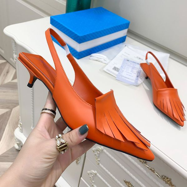 Designer-2021 Luxurys дизайнеры женские туфли кроссовки черный красный желтый розовый платье тренеров Triple S сандалии с низким каблуком обувь