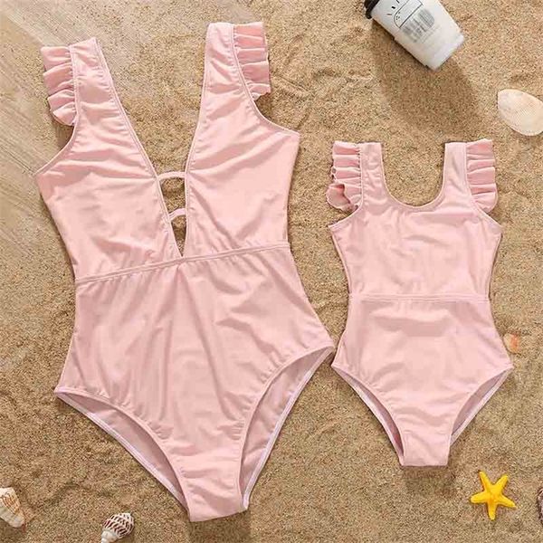 

family matching swimwear mommy and me swimsuit bikini set summer beach holiday family look swimsuit mom daughter clothes 220531, Blue
