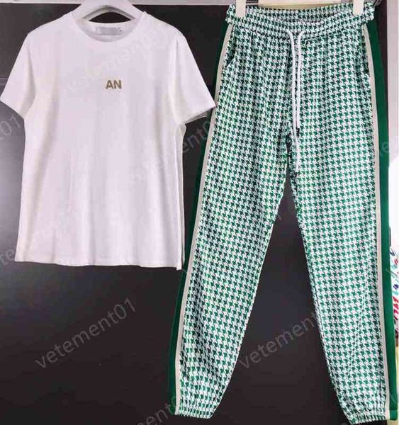 

womens two piece pants fashion letter print t-shirt with green check pants 2 piece sets luxury designer tracksuits women clothing 0912, White