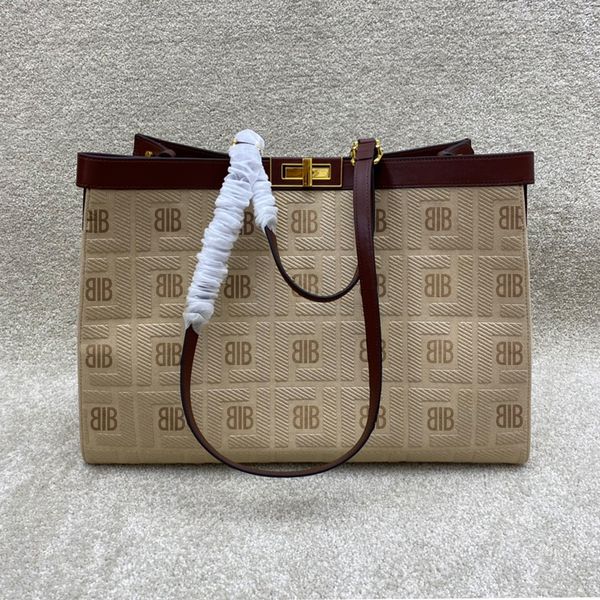 

designer bags fashion genuine leather handbag golden chain bag 41cm