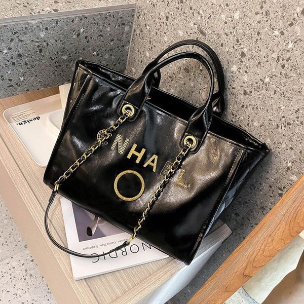 

women's classic brand handbags beach bags luxury ch metal badge tote bag designer small mini evening handbag female capacity large leat, Black;red
