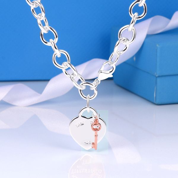 

2022 brand original jewelry designer necklace heart rose gold key pendant men's and women's fashion simple high-end thick, Silver