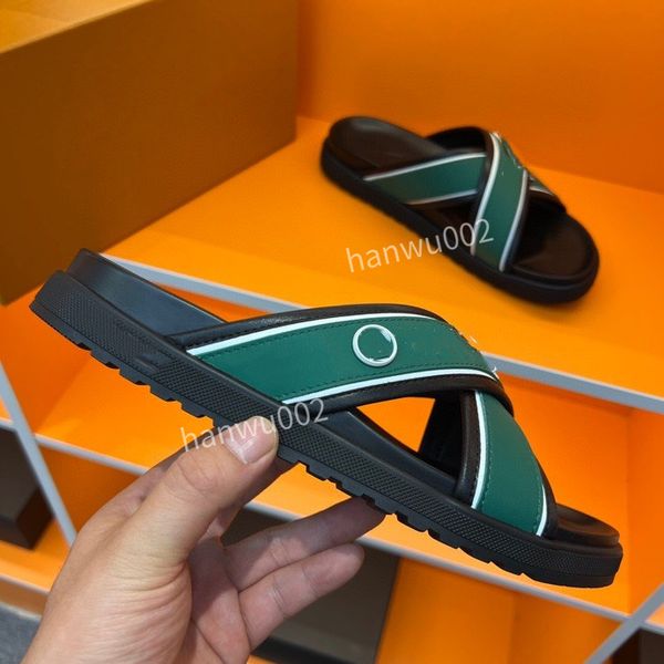 

mens designers slides slippers fashion luxurys slipper leather rubber flats sandals summer beach shoes loafers sliders, Black