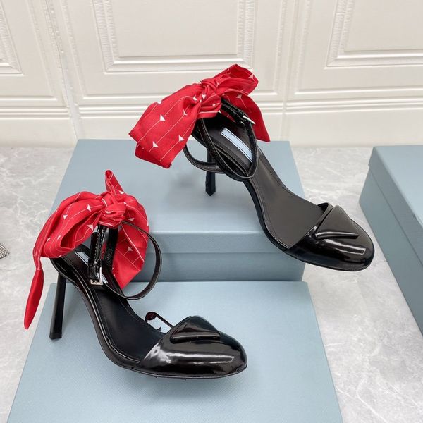 

women's baotou high-heels sandals luxury designer brand shoes pointed triangle buckled sandals imported sheepskin with box are size35-4, Black
