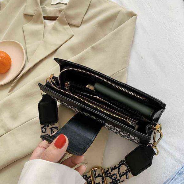 

factory outlet deals hand 2022 autumn winter new single women's fashion textured canvas small square bag dichao with messenger wide sho