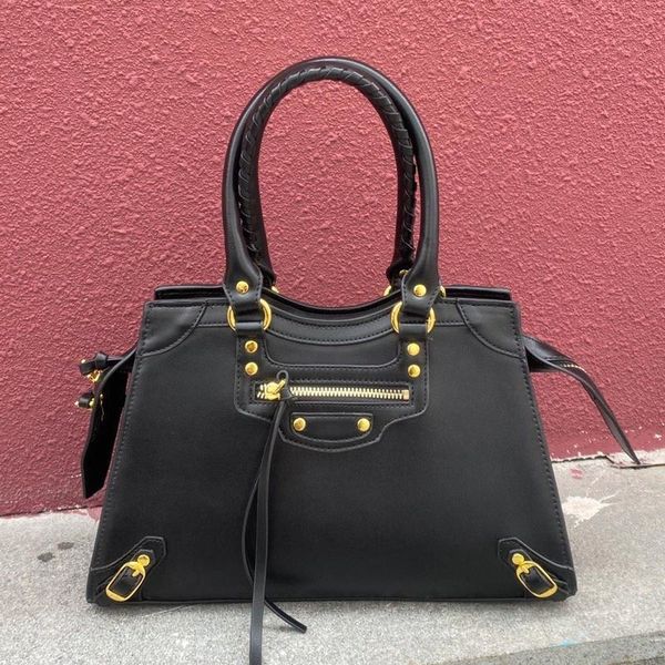

multi pochette large capacity real leather bag women luxurys designers bags 2022 handbags purses tote 19 handbag flap zhouzhoubao123 h90g