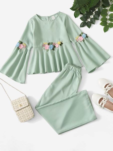 

girls floral embroidered trumpet sleeve peplum hem & pants she, White