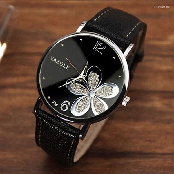 Relógios de pulso 2022 Women's Weln Floral Fashion Leather Analog Bracelelet Clock Casal Relogio