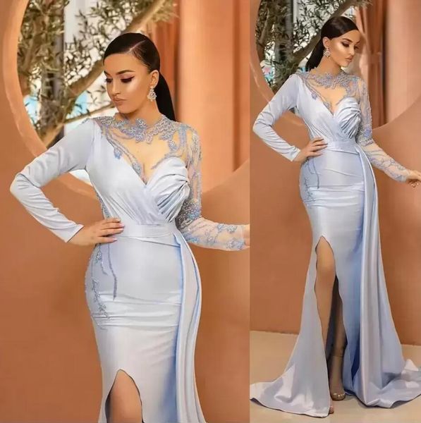 Vestidos de noite árabe elegantes jóia ilusão de jóia de cristal de mangas compridas sereia lateral lateral lateral azul claro vestidos de baile especial vestido de ocasião