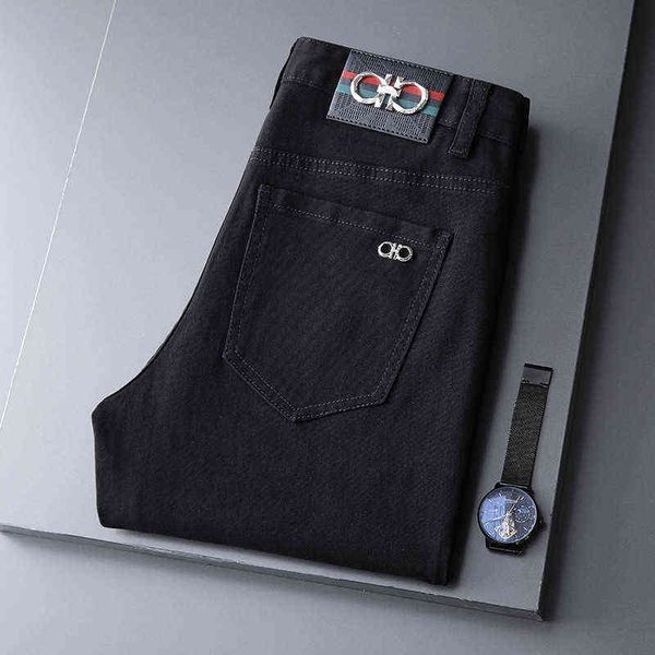 Marke Chao bestickt 2022 Männer Jeans Herren dünne schwarze und weiße gerade Hosen High-End-Slim-Leggings