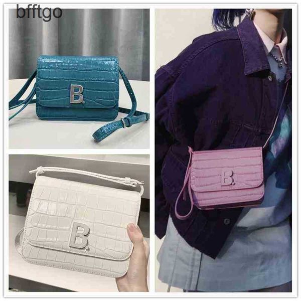 

handbags balencigas crossbody bags b family 2022 hourglass organ diagonal straddle single shoulder button tofu small square crocodile patt