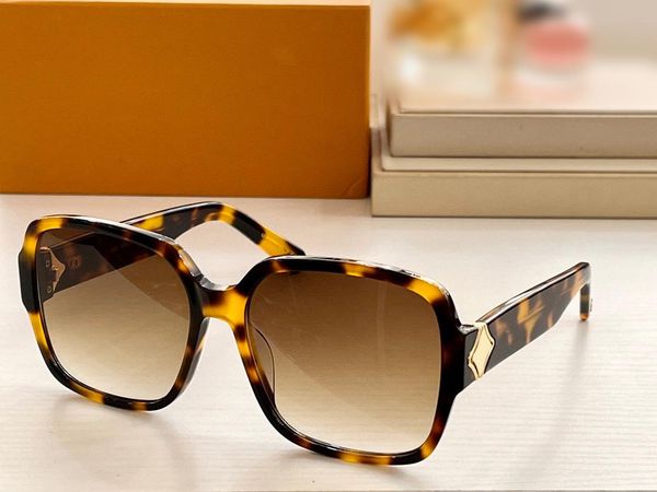 

new fashion designer sunglasses for woman simple full frame popular avant-garde style anti-ultraviolet vintage retro sport beach glasses, White;black