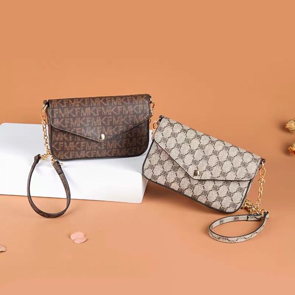 

2022 new fashion ladies designer light luxury chain shoulder messenger bag western lady small bag