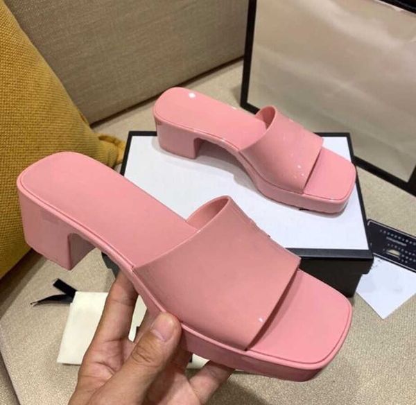 

jelly luxury slippers crystal sandals flat slides high heels slipper summer beach thick bottom stuffies platform alphabet shoes 35-41 red, Black