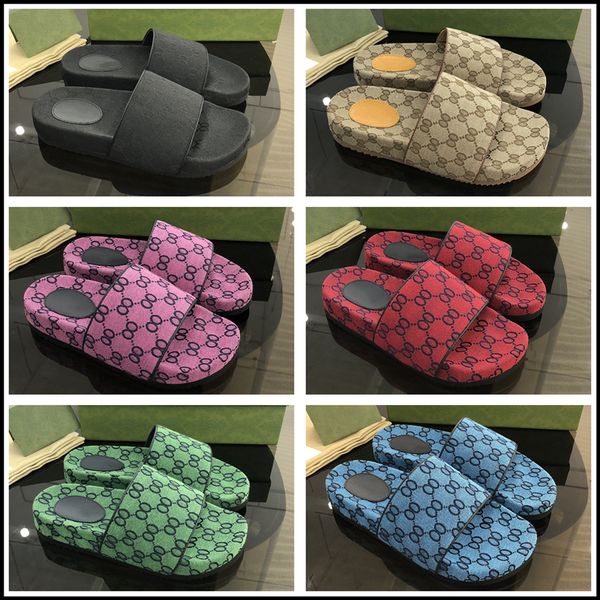 

2021ss summer classic plaid flat-soled slippers, casual beach shoes, couple models, one-word slipperss, non-slip soft-soled with box, Black