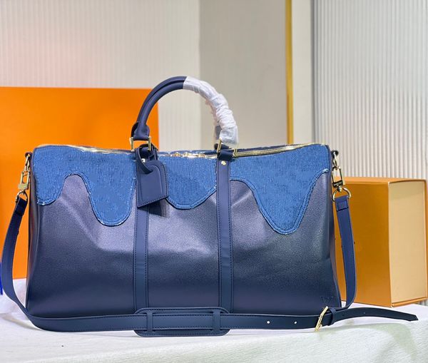 

designer men and women duffel bags luggage luxury leather outdoor travel large capacity hand-held classic fashion inner compartment size 50-