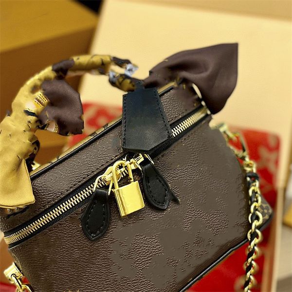 

vanity pm shoulder crossbody bag designer handbags real leather women with strap cosmetic bags makeup m45165 m45780 louiseitys viutonitys mi