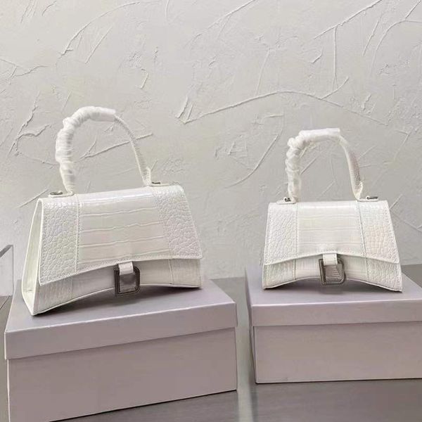 

lady shopping shoulder bags fashion handbags women totes cross body half moon luxury genuine leather classic retro e6vv