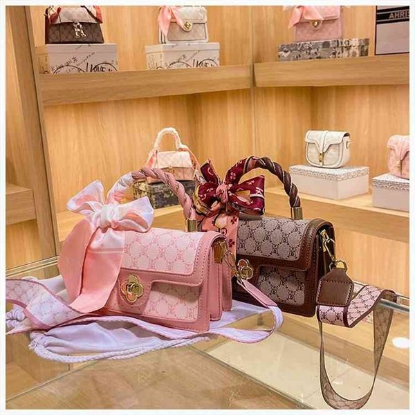 

fashion printed portable small square bag letter silk scarf messenger bag double shoulder belt messenger bag foreign style texture messenger