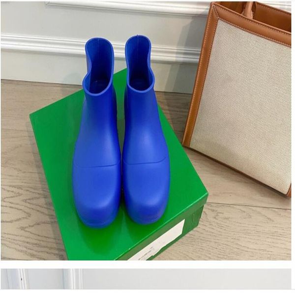 

2022 designer rain boots spring fashion women men couple booties rubber outsole flatform non-slip multicolor size 35-453032, Black