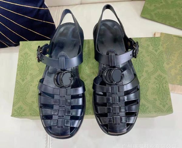 2022 Mulher de luxo sandálias de borracha romana nova qualidade superior chinelos de praia de areia plana conforto praia slide sexy senhora scuffs sapatos tamanho 36-44
