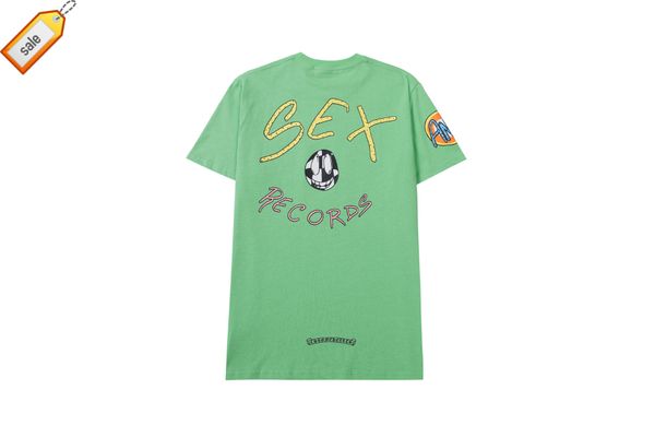 

designer latest fashion trendy brand men's t-shirts wo factory online export 2022 graffiti mboy letter loose and wo cross sanskrit shor, White;black