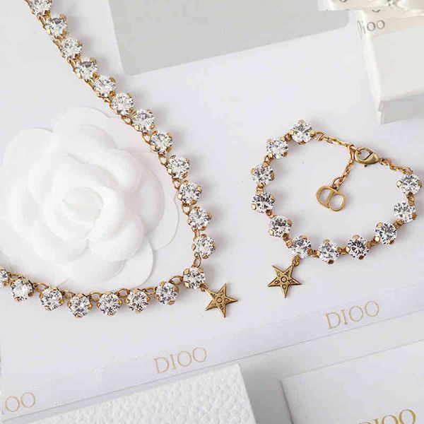 

d five pointed female inlaid diamond clavicle di family bracelet neck chain new suit2022 luxury brand fashion design versatile necklace, Silver