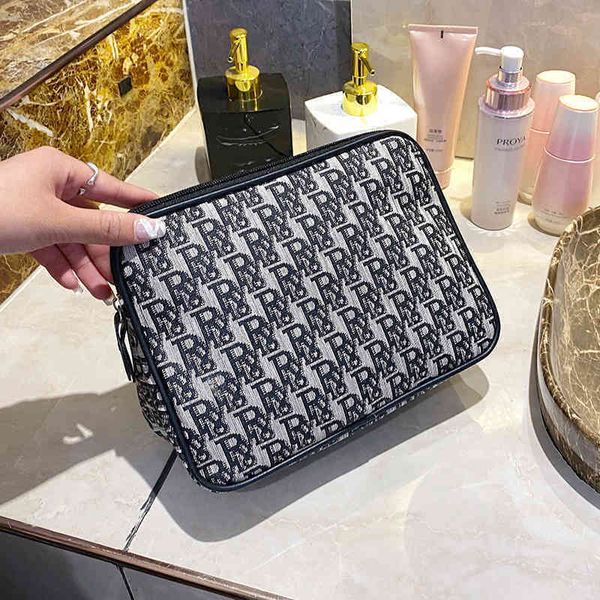 

60% off factory clearance travel simple fashion cosmetic portable large capacity hand skin care products storage waterproof wash bag