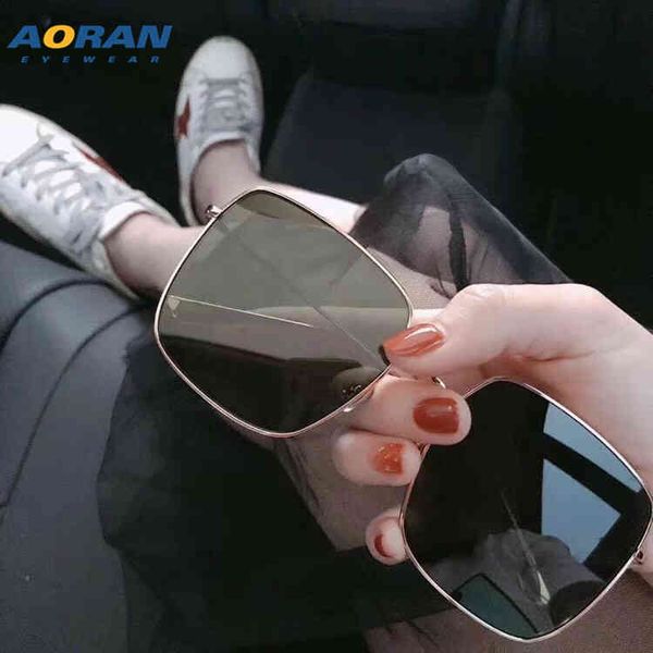 

2022 new metal sunglass net red same d sunglass korean men's and women's square sunglass, White;black
