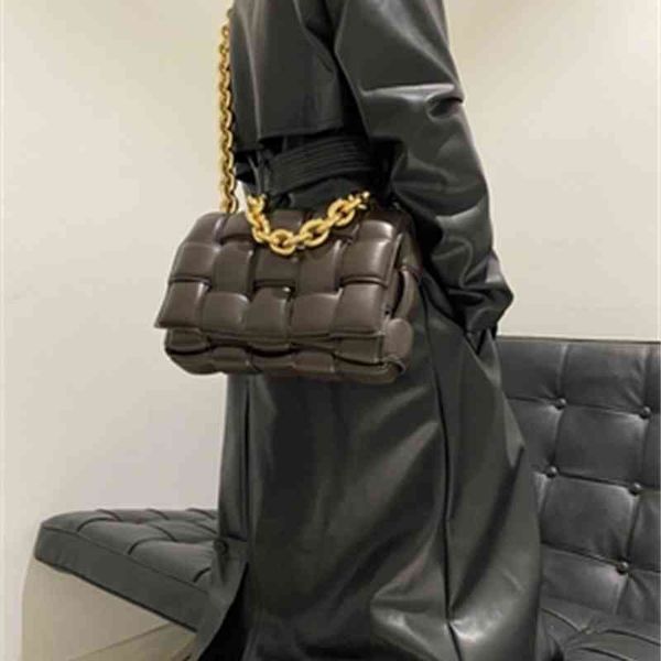 

bottegas venetas luxury handbags small square cowhide woven lattice pillow tofu single shoulder diagonal early autumn and winterss 9z0w