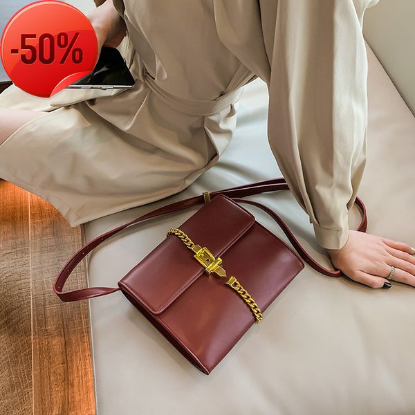 

luxury designer2022 new net red fashion c envelope simple lock small square single shoulder messenger bag