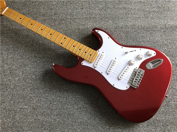 

factory custom shop 2015 st deluxe electric gutiars,candy apple red electric guitar