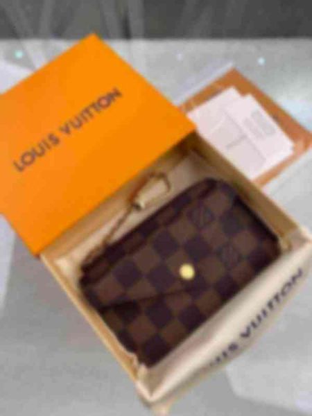 

key m69431 real leather compact wallets card chain wallet pouches holders cases purse clutches evening