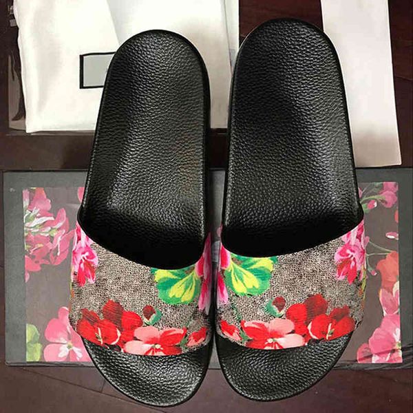 

rubber men designer women slippers slides sandal flat blooms strawberry tiger be, Black