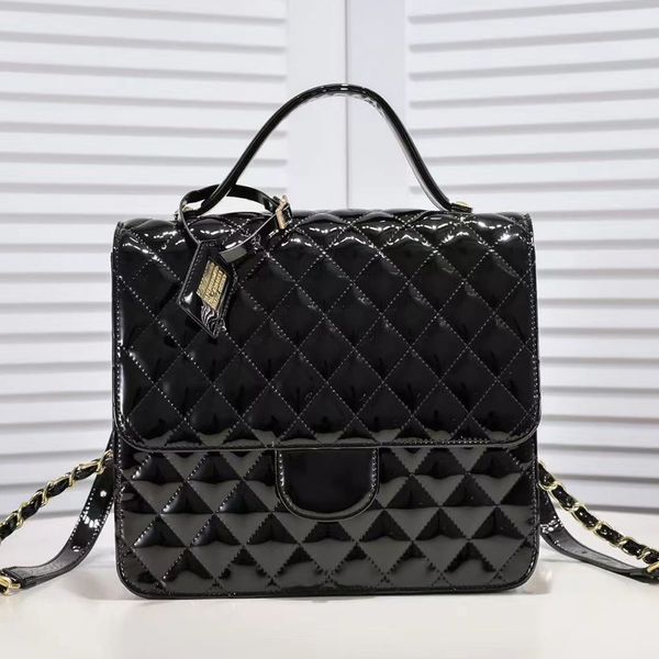 

design small fragrance backpack retro rhombus leather chain leather large capacity ladies new fashion multifunctional shiny handbag