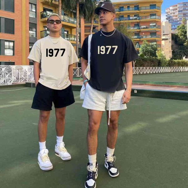 

50% discount god correct version fear of double thread essentials1977 flocked short sleeve round neck loose couple t-shirt factory sales, White;black