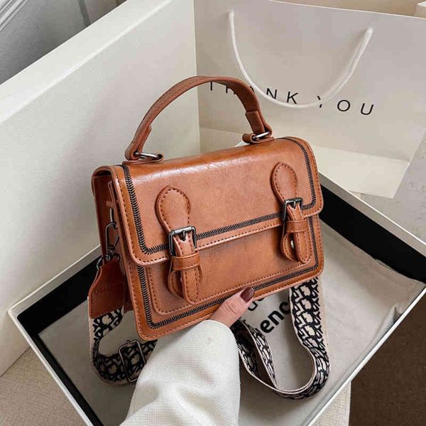 

2022 factory wholesale new spring texture thai postman cambridge high sense new fashion women's portable messenger bag h1ce