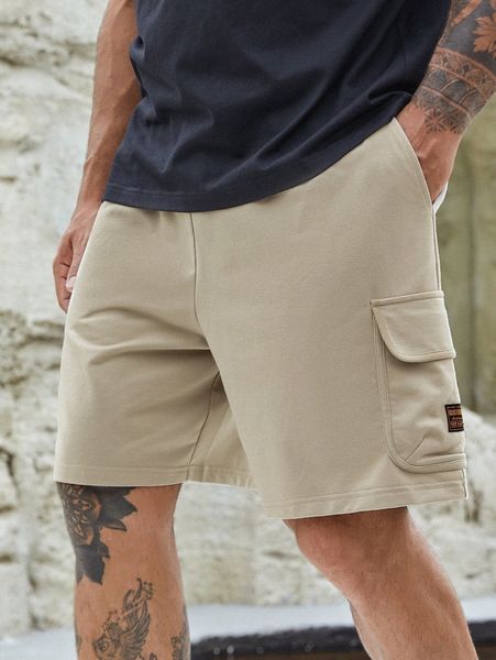 

extended sizes men letter patched flap pocket shorts 35g7#, White;black
