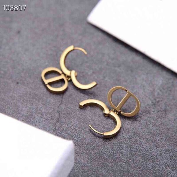 

21-year-old new earrings, Silver