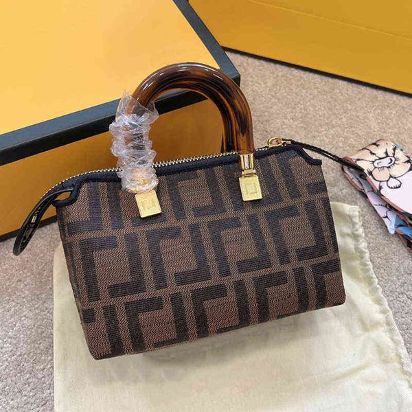 

fends designer luxury women bag fend handbags fende tote beach fendyity shoulder bags fendace purses designers woman handbag 7a cr67