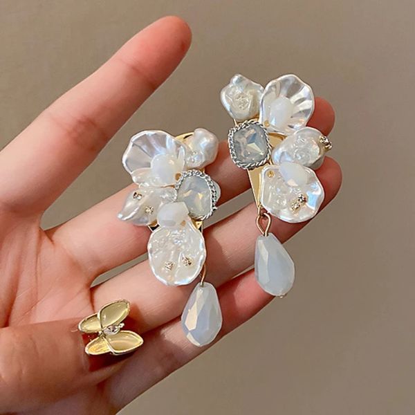 

s925 needle delicate jewelry flower earrings sweet design elegant pearl crystal dangle earrings for women party gifts, Silver