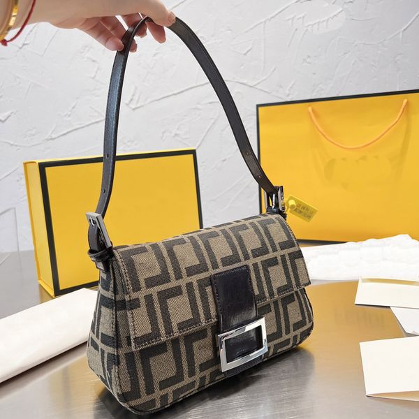 

luxuries bags crossbody designer bag travel clutch handbag purse fashion hardware envelope flap letter embroidery women postman retro messen