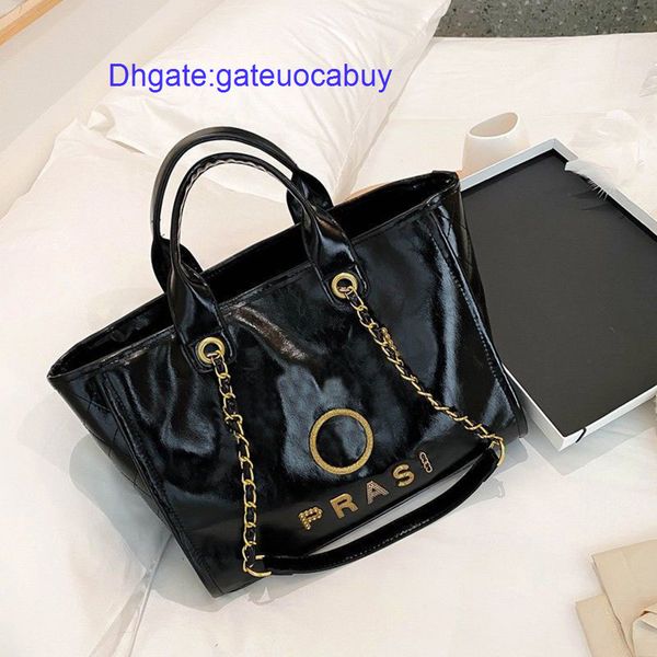 

fashion designer women's handbags beach bags brand ch luxury metal badge tote bag small mini evening handbag female capacity large leat, Black;red