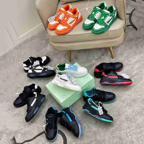 

designer men women casual shoes flat leather arrow logo running shoes retro splicing cotton outdoor sports fashion luxury coach belt box lar, Black