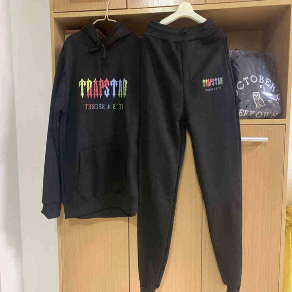 

2022 luxurys designers mens hoodies sale designer trapstar sportswear chaqueta celebrity women skateboard hoody tracksuit coat, Black