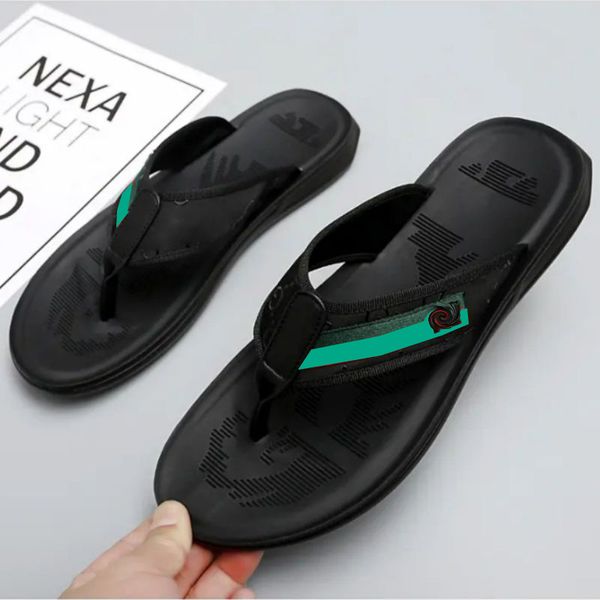 

2022 new slippers men shoes pu leather color matching casual fashion beach party comfortable simple daily flip flops hm259, Black