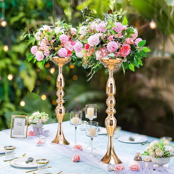 Titulares de vela Porta de metal Flores de casamento Vases Simulação Silk Flower Ball Candlestick Centerpieces Home Party Table Decor